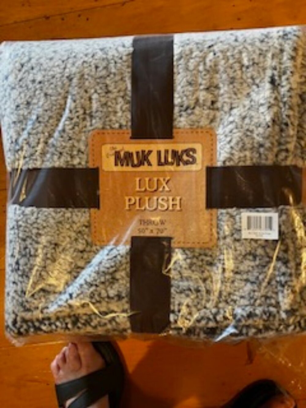Muk Luks, Lux Plush Super Soft Teddy Sherpa Throw Blanket